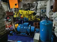 Kapal pasokan keur dijual