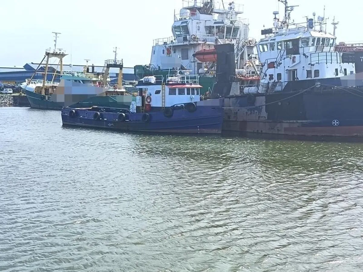 Kapal pasokan keur dijual