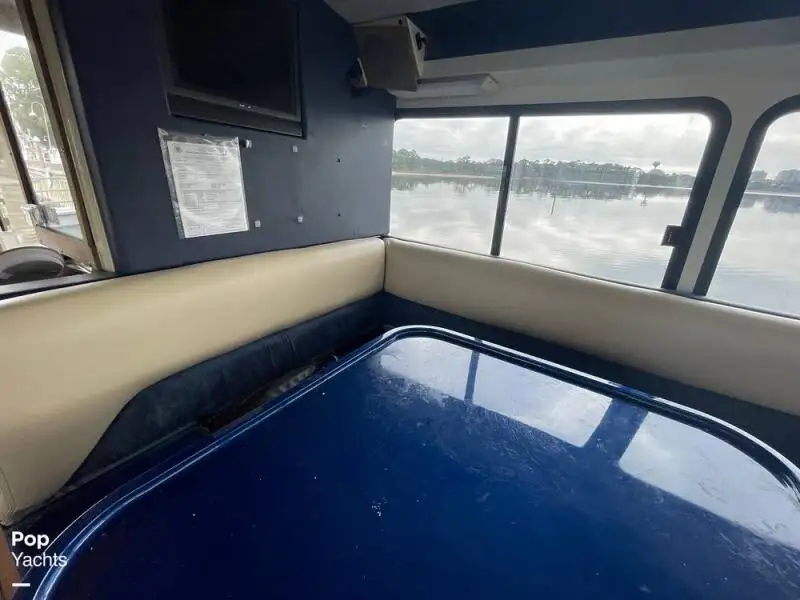 Kapal pesiar keur dijual