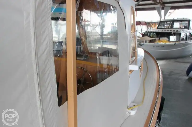 Kapal pangolahan lautan keur dijual