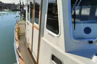 Kapal kerja keur dijual