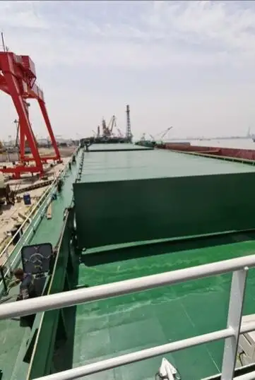 Kapal pangangkut barang curah keur dijual