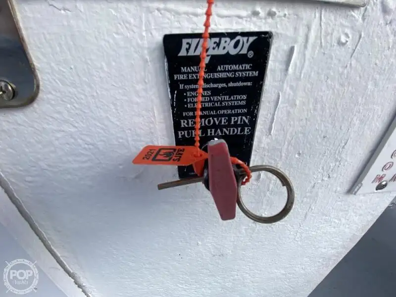 Kapal pesiar keur dijual
