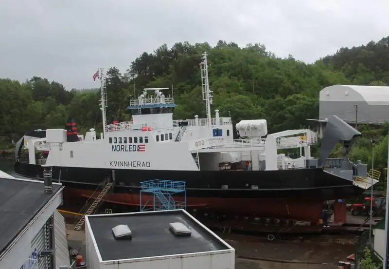 Kapal fery keur dijual