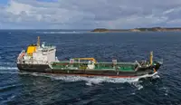 Oil/Chemical tanker pikeun dijual