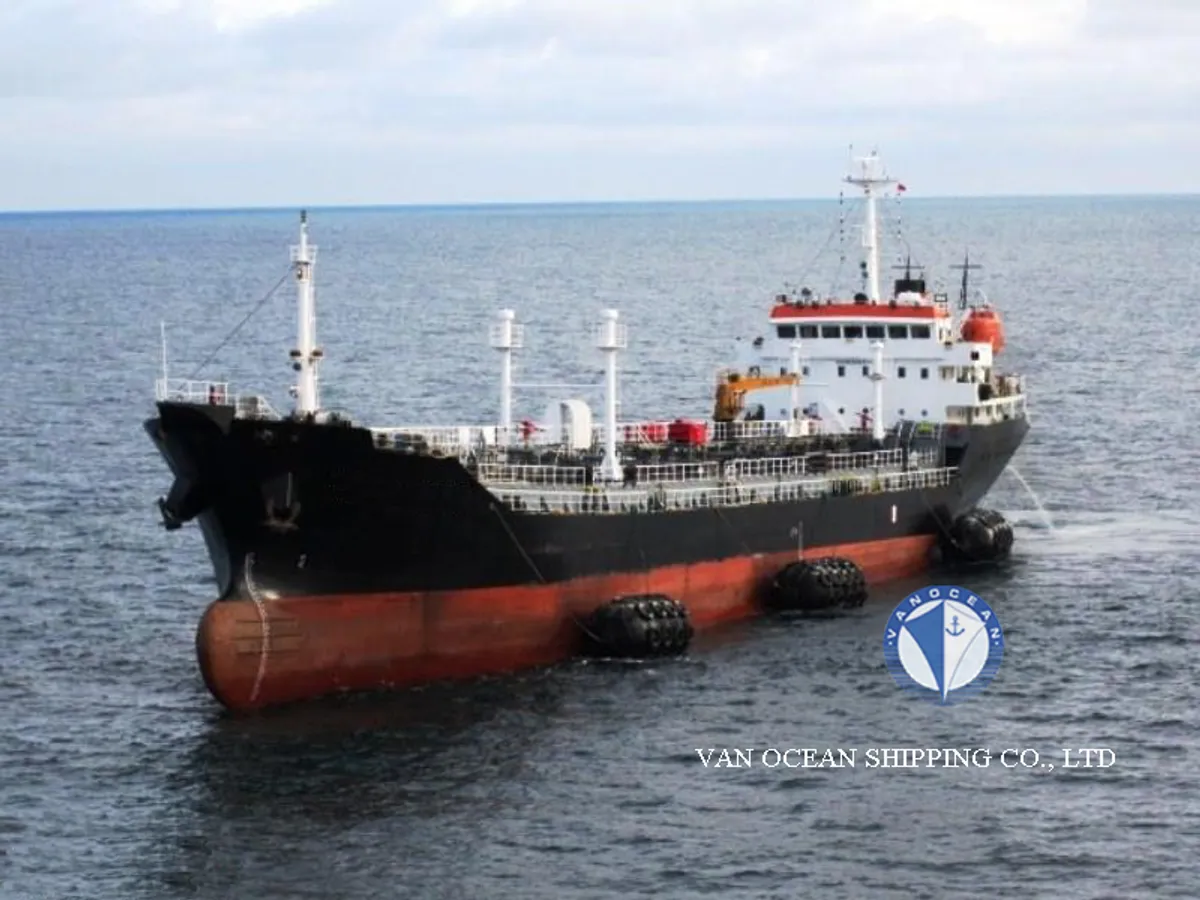 Kapal tangki minyak/bahan kimia keur dijual