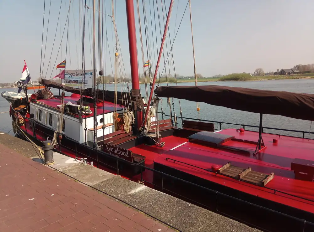 Yacht keur dijual