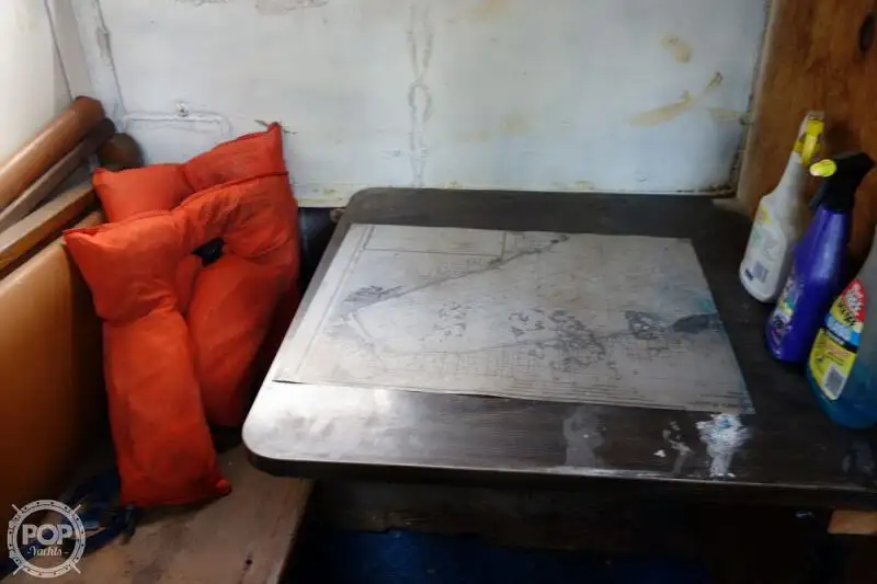 Kapal penarik keur dijual