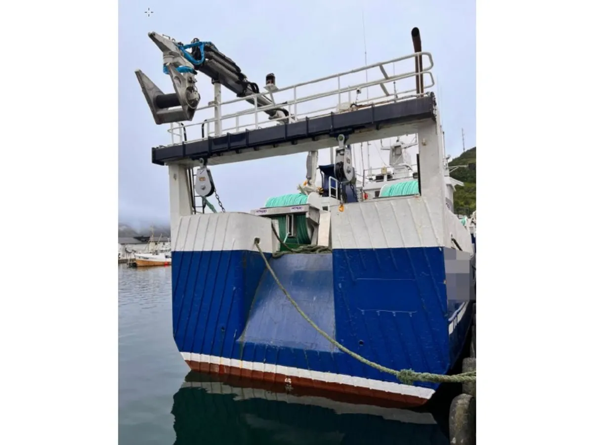 Kapal fery keur dijual