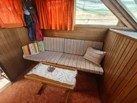 Kapal kerja keur dijual