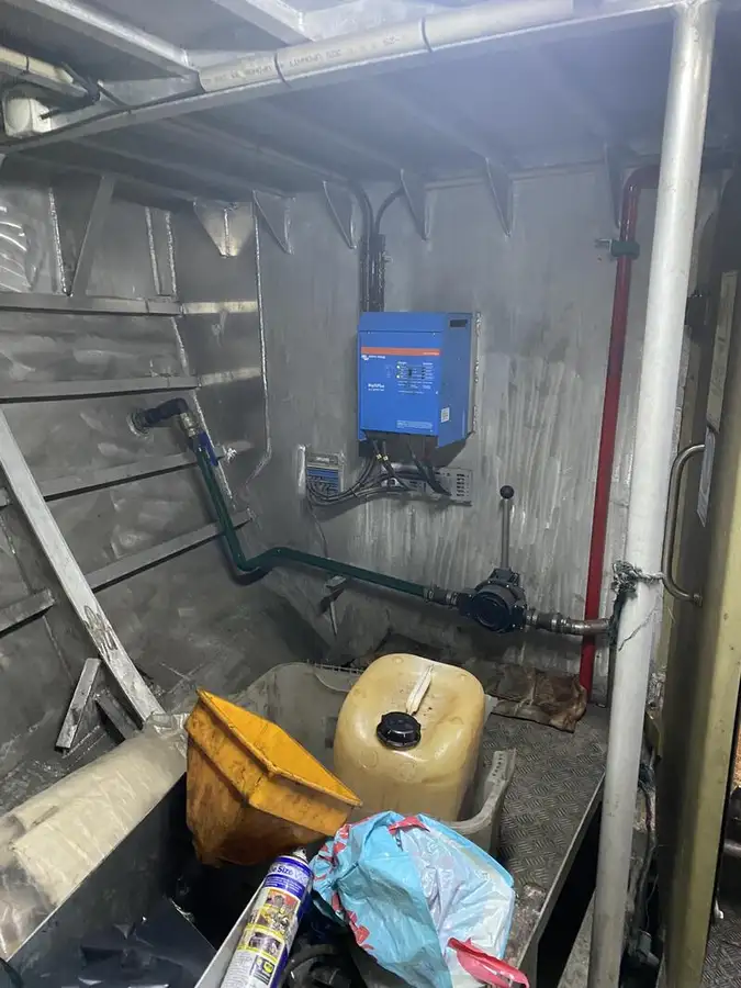 Kapal kru keur dijual