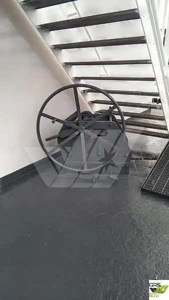Kapal panginepan keur dijual