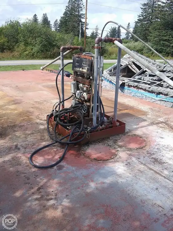 Tongkang keur dijual
