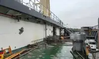 Kapal pangangkut barang curah keur dijual