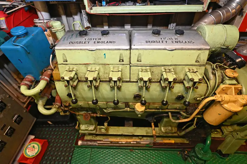 Kapal penarik keur dijual