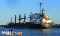 Kapal pangangkut barang curah keur dijual