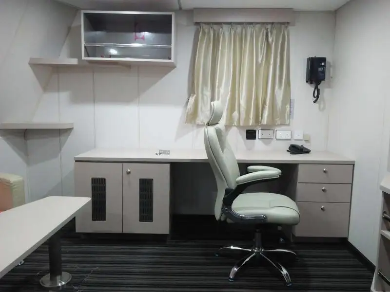 Kapal pasokan keur dijual