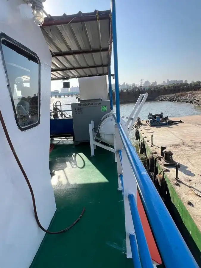 Kapal penarik keur dijual