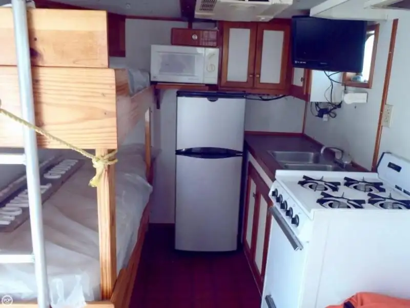 Kapal penarik keur dijual