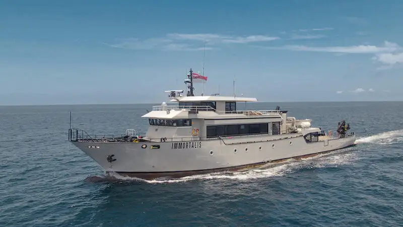Kapal survei keur dijual