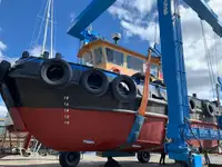 Tow boat pikeun dijual