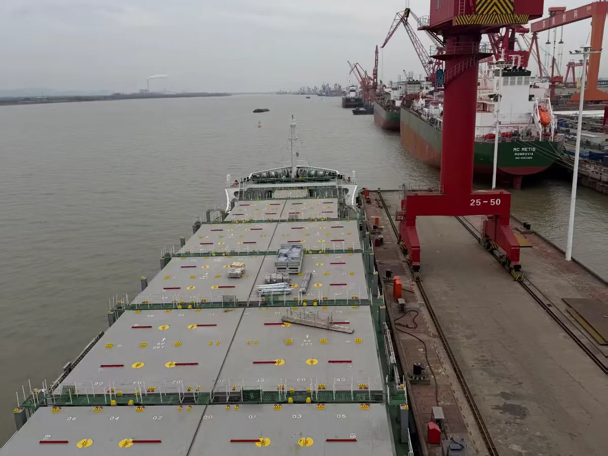 Kapal kontainer keur dijual
