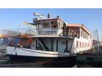 Kapal kontainer keur dijual