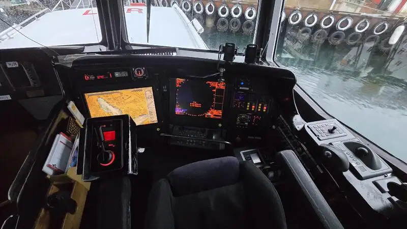 Kapal penarik keur dijual
