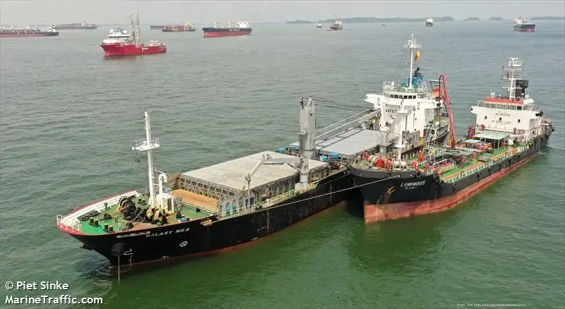 Kapal pangangkut barang curah keur dijual