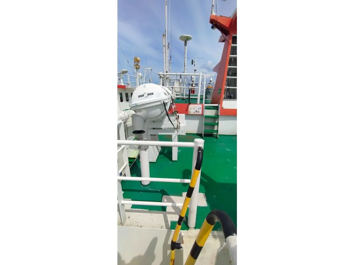Kapal pasokan keur dijual