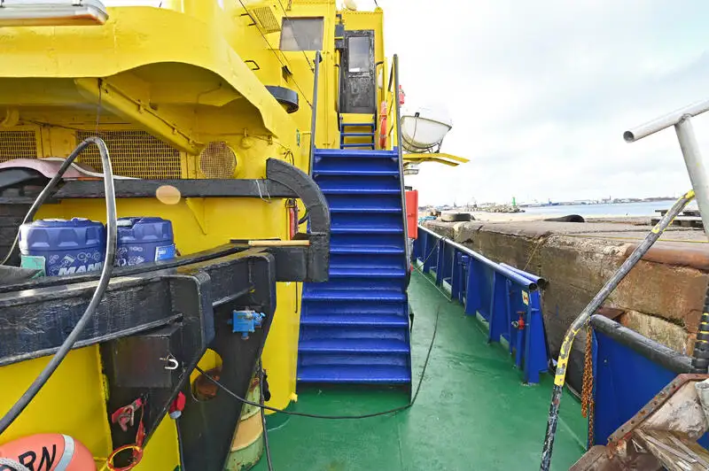 Kapal penarik keur dijual