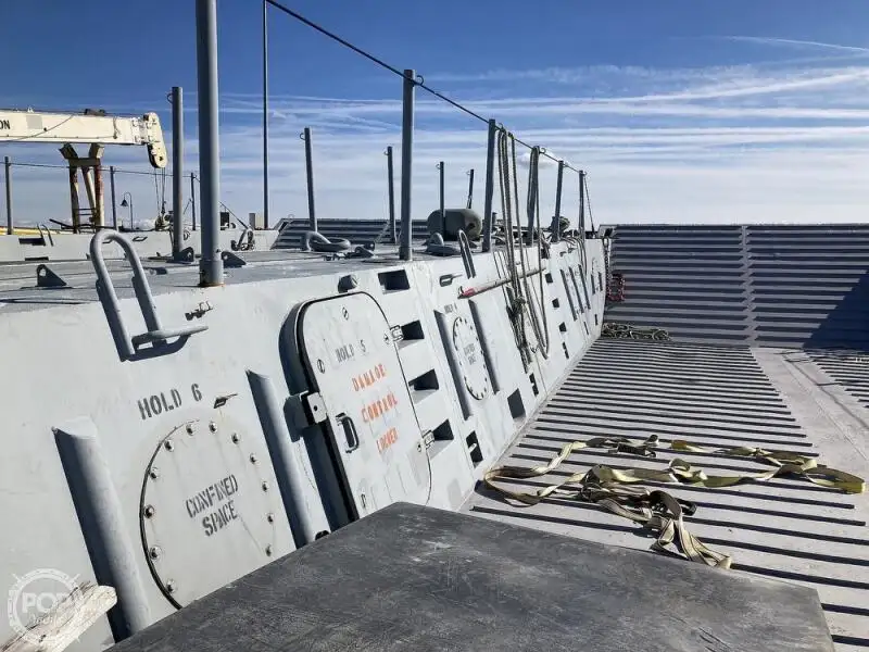 Kapal pendaratan, tangki keur dijual
