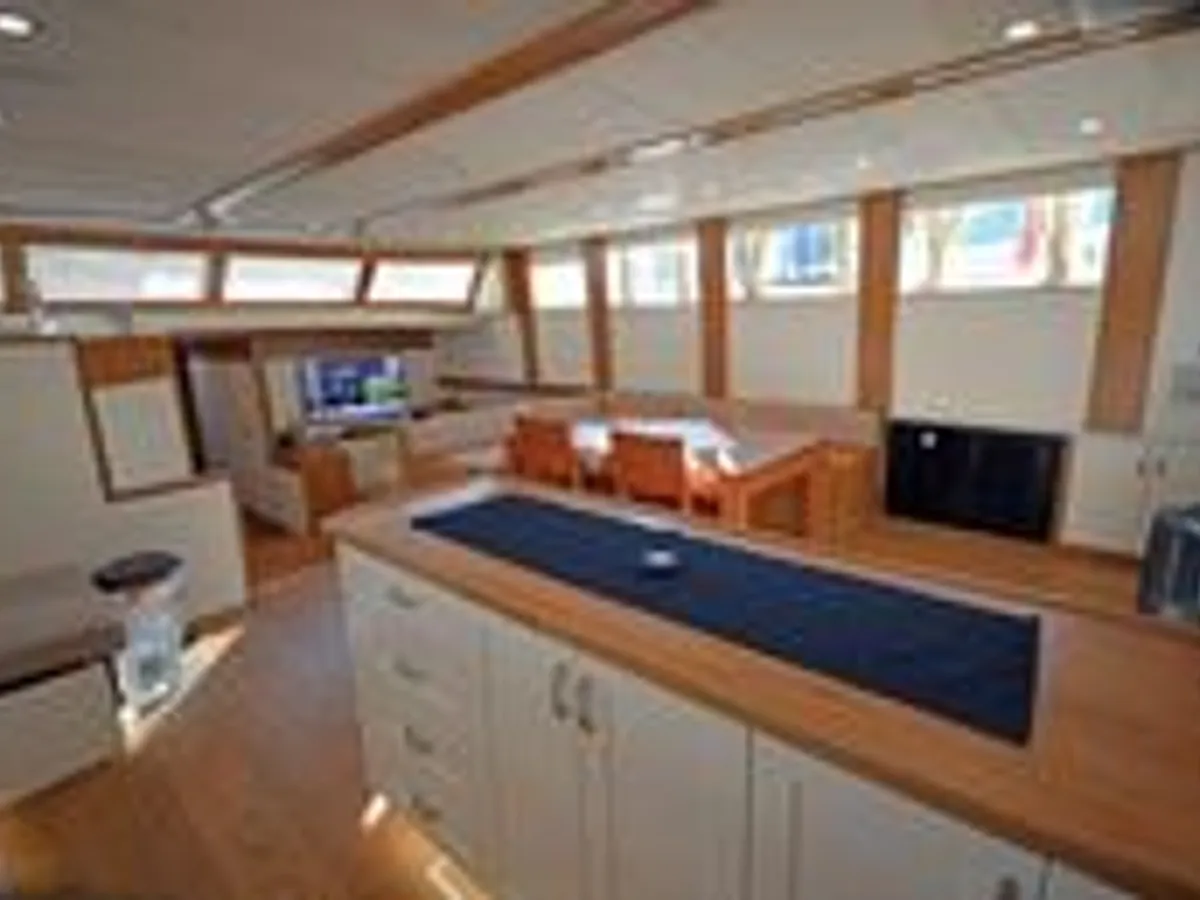 Yacht keur dijual