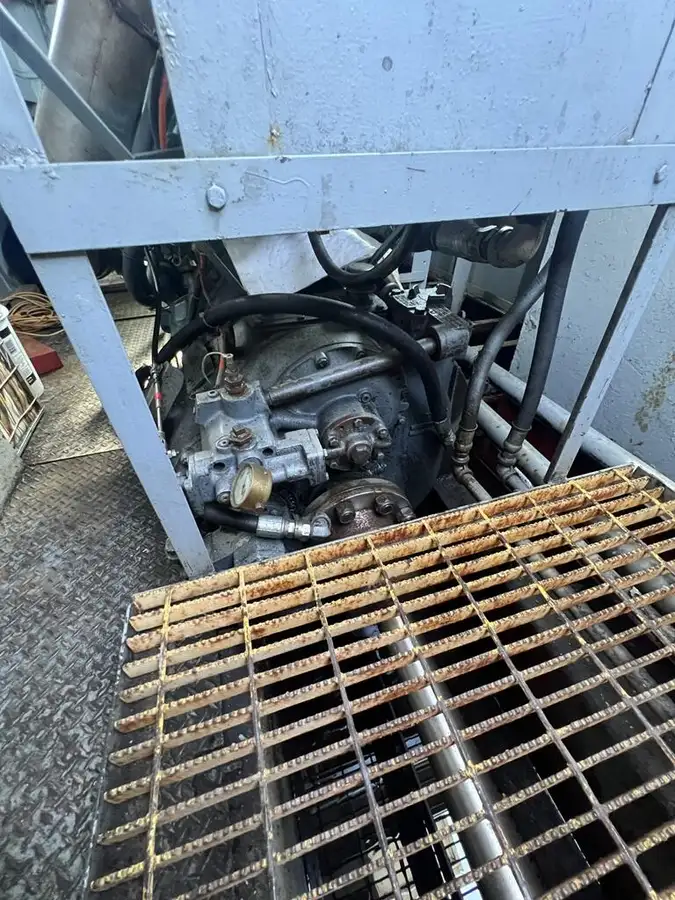 Kapal penarik keur dijual