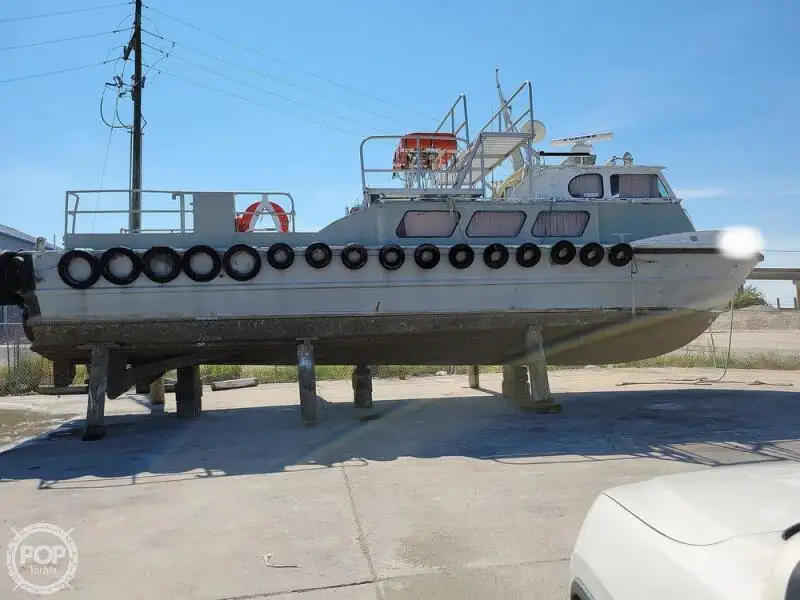 Kapal kru keur dijual