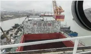 Kapal pangangkut barang curah keur dijual