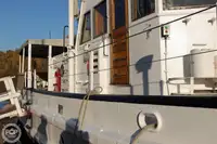 Kapal fery keur dijual