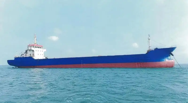 Kapal wadahna pikeun dijual