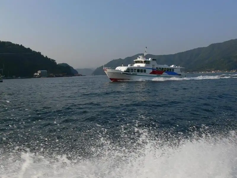 Kapal Ferry pikeun dijual