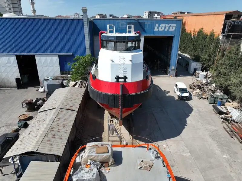 Tow boat pikeun dijual