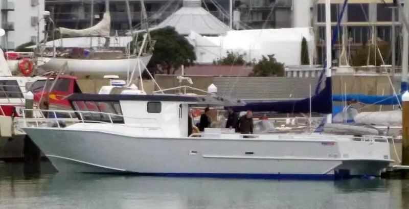 Kapal Ferry pikeun dijual