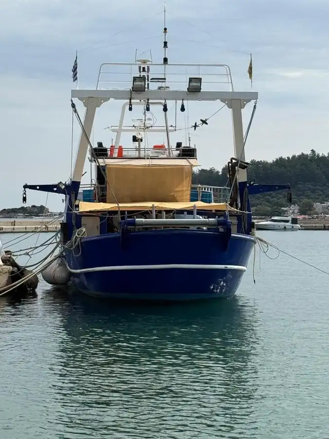 Fishing Trawler pikeun dijual