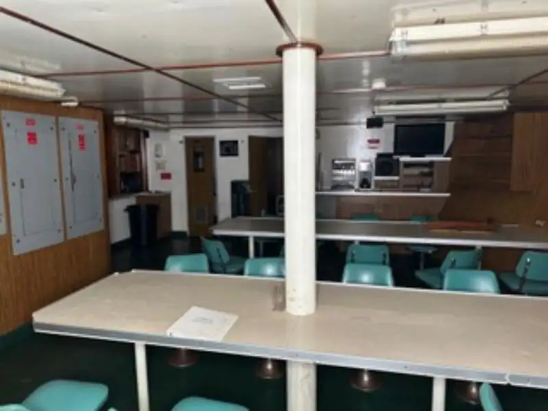 Tow boat pikeun dijual