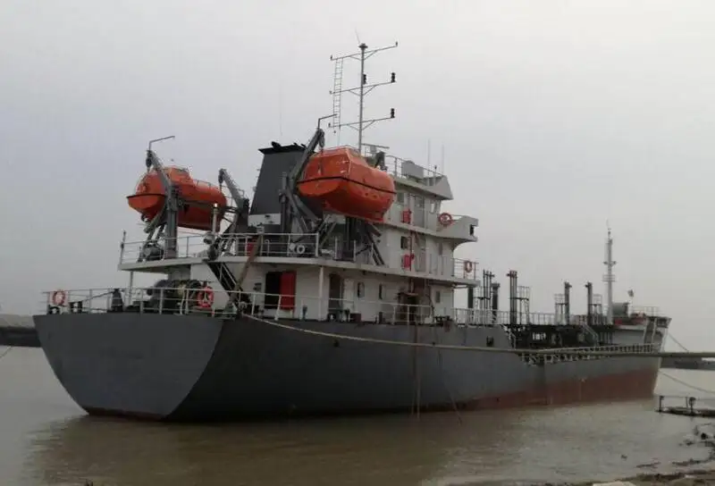 tanker minyak, tanker kimiawi pikeun dijual