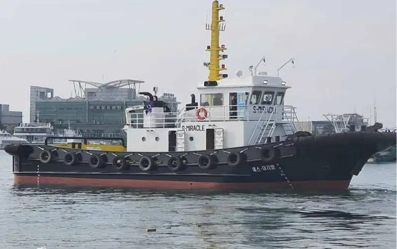Tow boat pikeun dijual