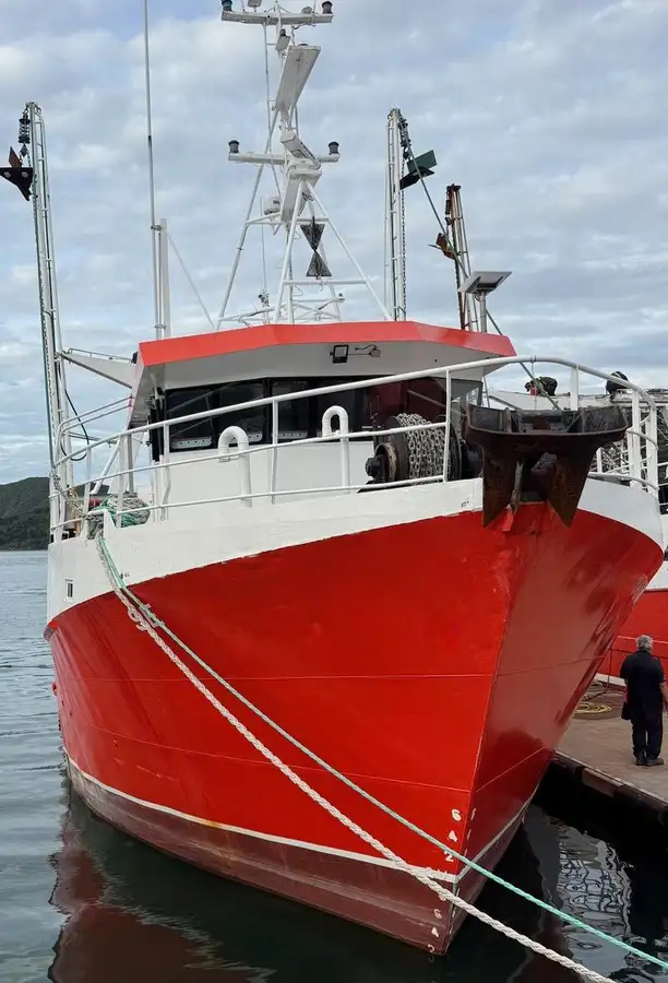 Fishing Trawler pikeun dijual