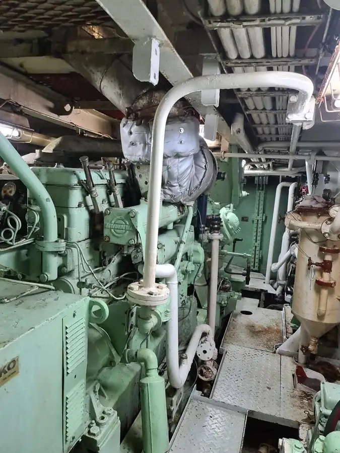 Kapal garis panjang pikeun dijual