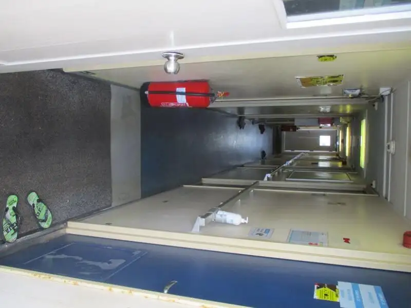 Tongkang pikeun dijual