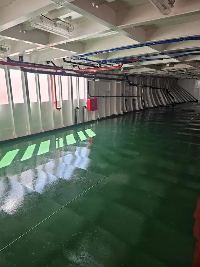 kapal RoPax pikeun dijual