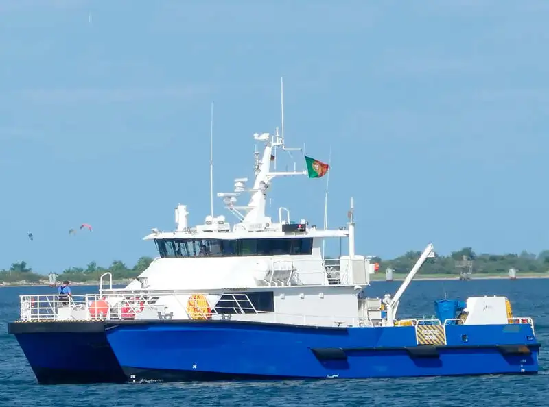 kapal tegalan angin pikeun dijual